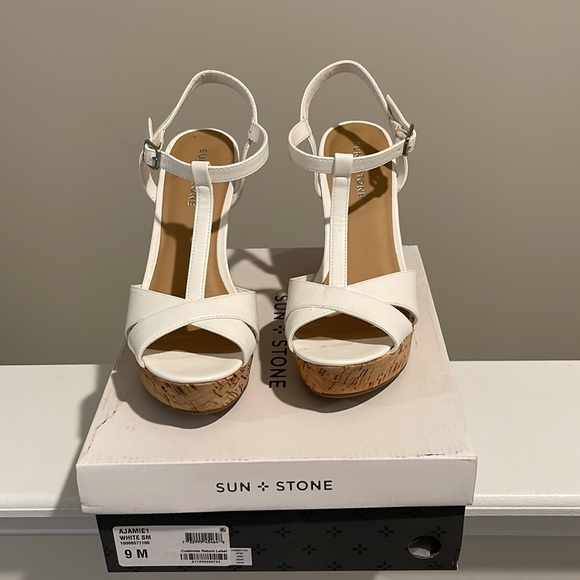 SUN STONE - Picture 3 of 16